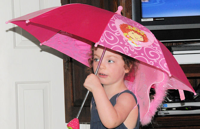 unbrella.jpg.... Ella-Rose Turns 4